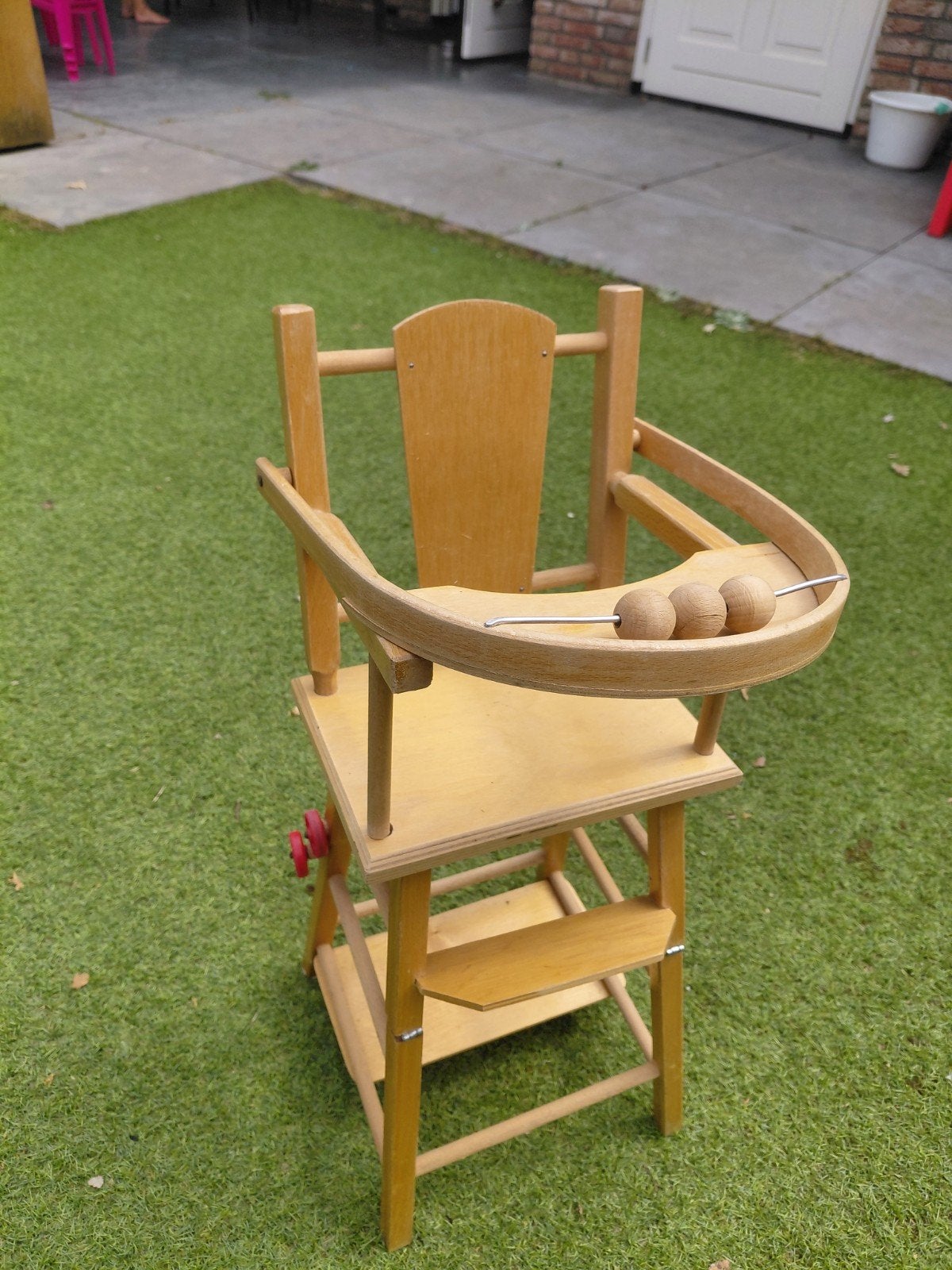 Antieke houten poppenstoel / kinderstoel, Ophalen