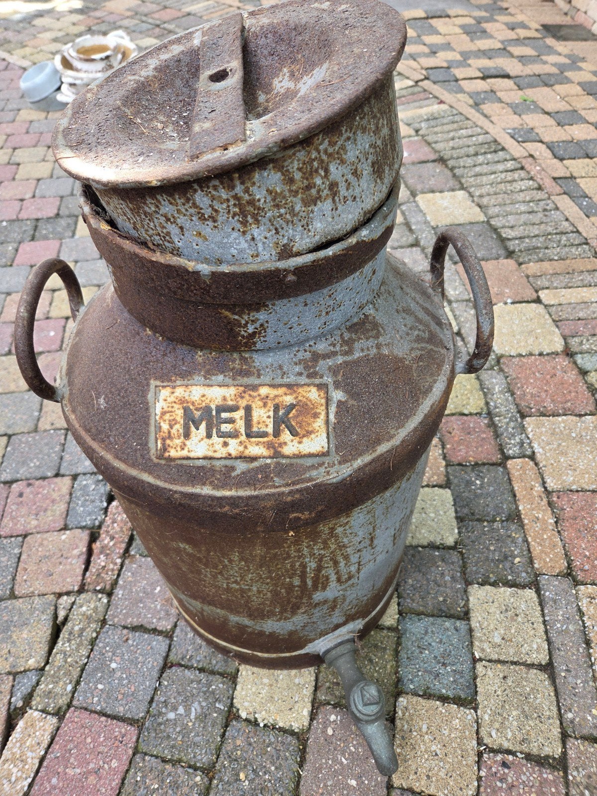 Melkbus, Ophalen