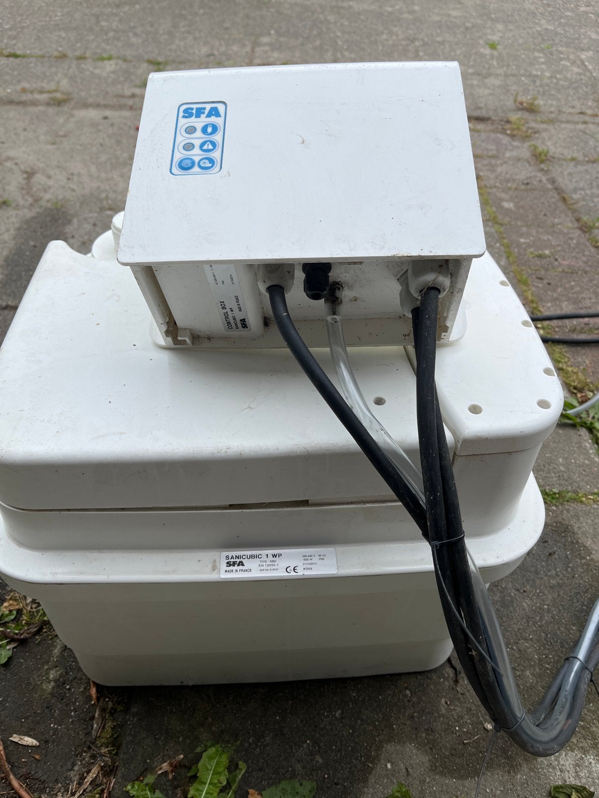 Sanibroyeur SFA Sanicubic 1 WP Afvalwaterpomp - 1600W, Ophalen, Gebruikt, Overige typen