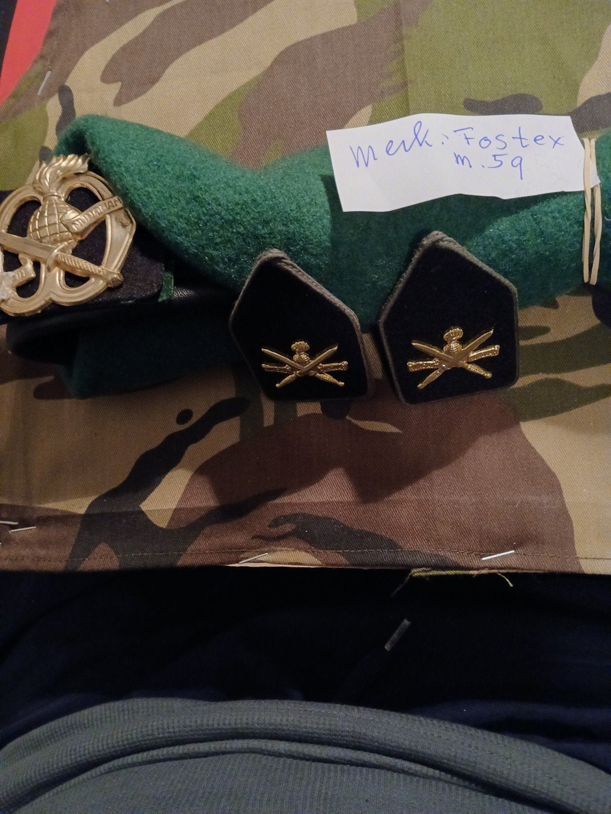 Fostex Baret Groen met Embleem en Schouderstukken, Verzenden, Landmacht, Overige gebieden, Helm of Baret