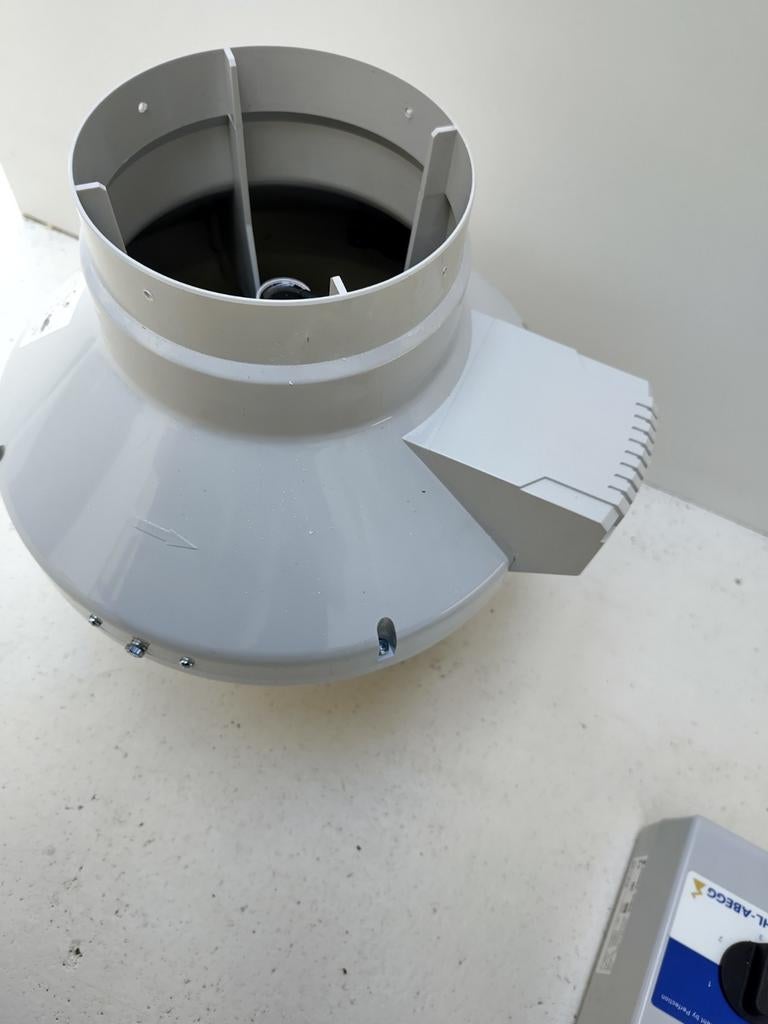 Blauberg Centro 150 Ventilator/Afzuiger - Nieuwstaat, Ophalen of Verzenden, Ventilator