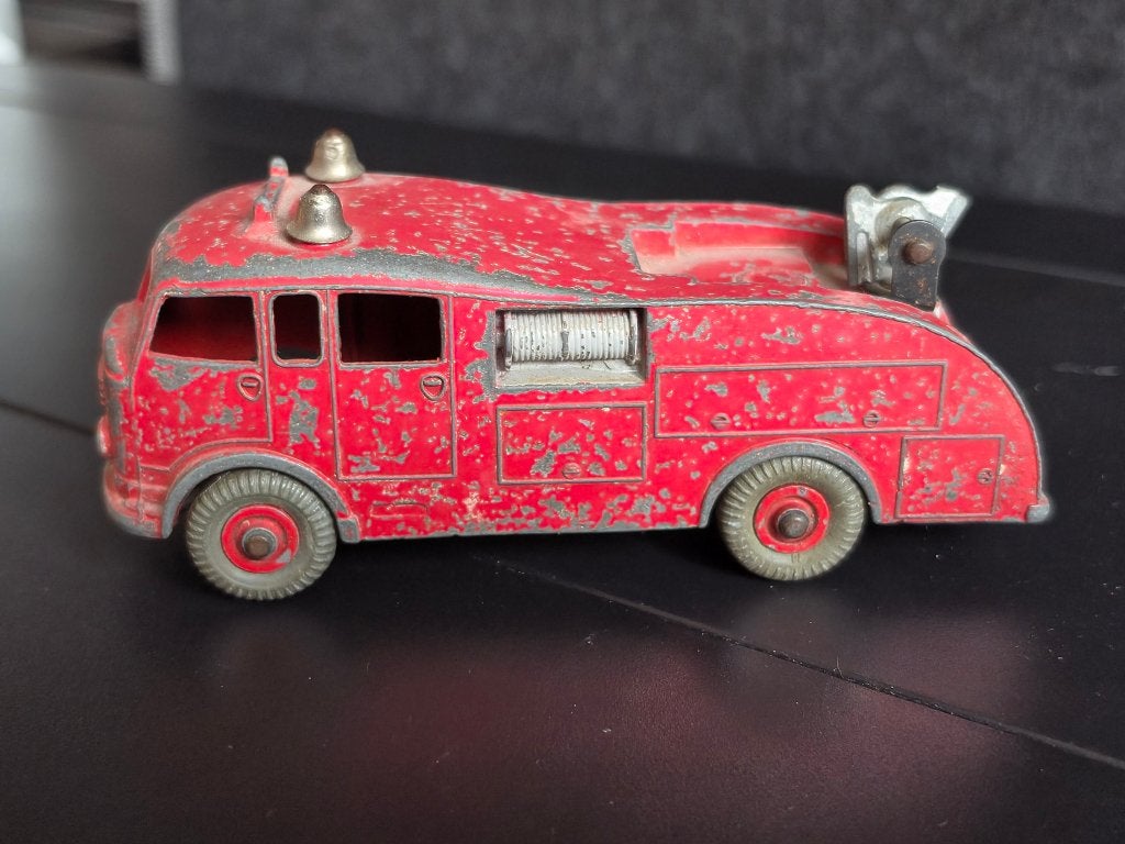 Dinky Supertoys 955 Fire Engine, Ophalen of Verzenden, Gebruikt, Overige typen, Dinky Toys