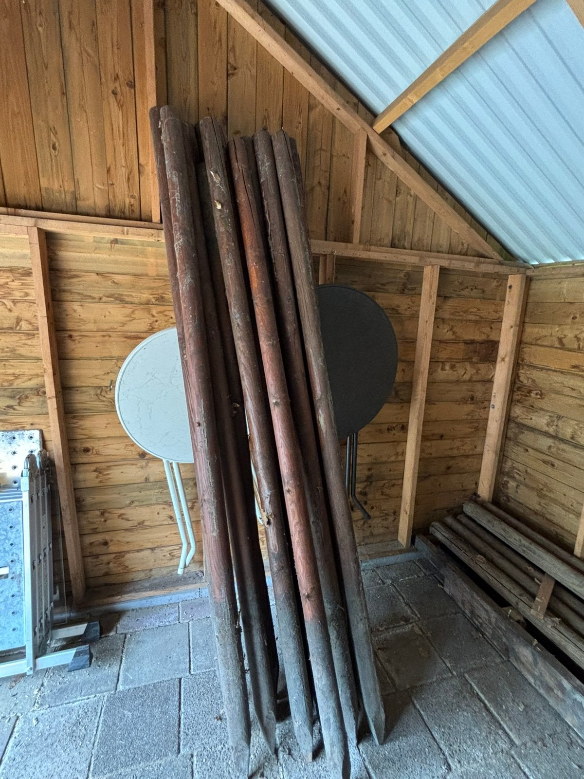 23 Ronde houten palen 250 x 80, Ophalen, Gebruikt, Palen, 250 cm of meer