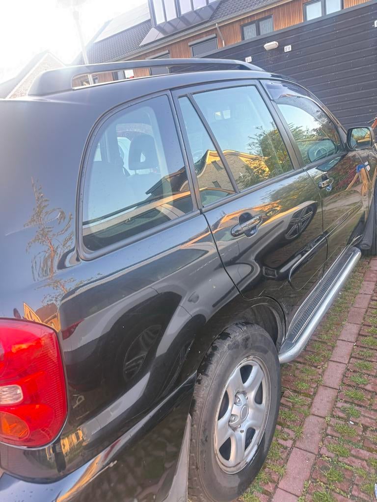 Toyota Rav4 1.8 5DR Linea Terra 2005 Zwart, Voorwielaandrijving, 4 cilinders, Zwart, Handgeschakeld