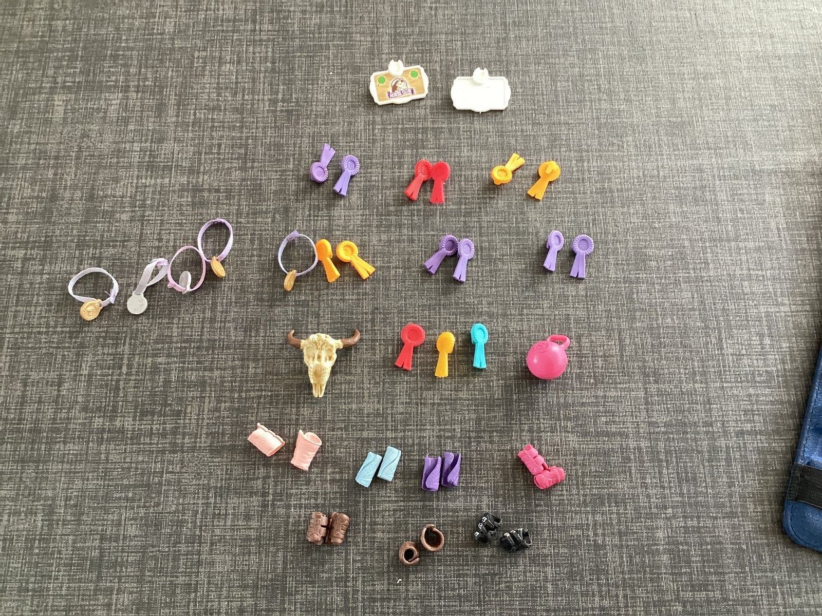 Schleich prijzen,beenbeschermers , caps per stuk of set, Ophalen, Jongen of Meisje