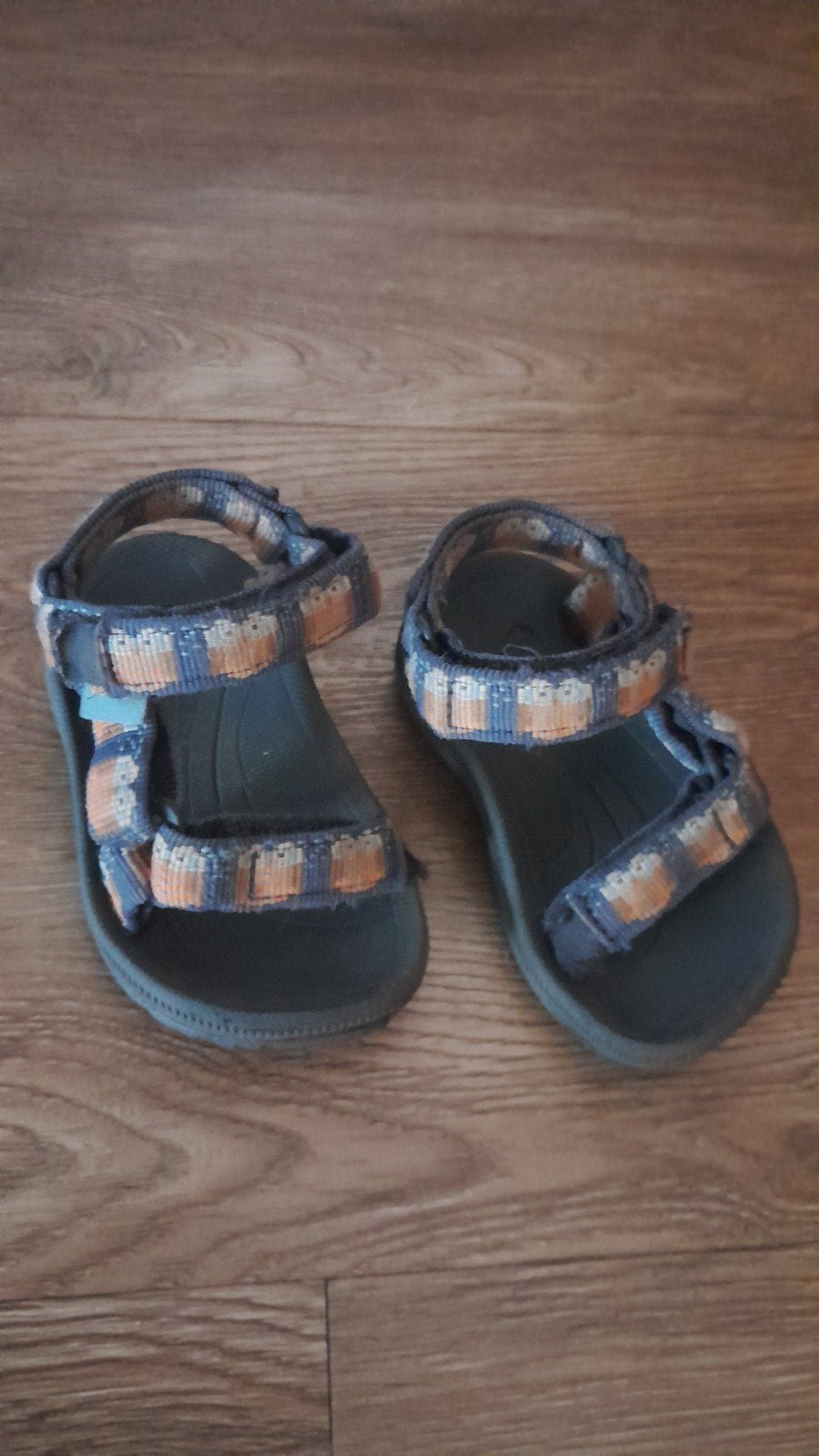 TEVA kinder sandalen , maat 19, met uiltjesmotief. D.blauw., Ophalen of Verzenden, Jongetje of Meisje, Overige typen