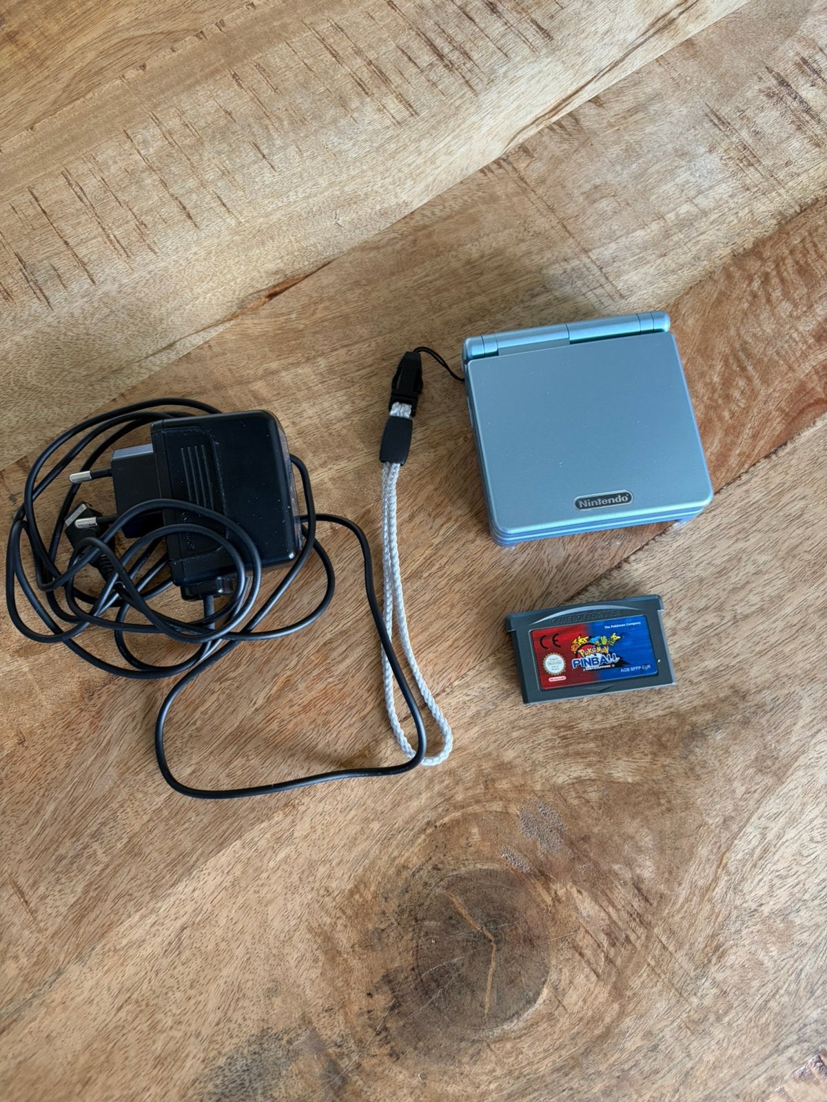 Gameboy Advance SP Pearl Blue, Spelcomputers en Games, Ophalen of Verzenden, Zo goed als nieuw, Game Boy Advance SP