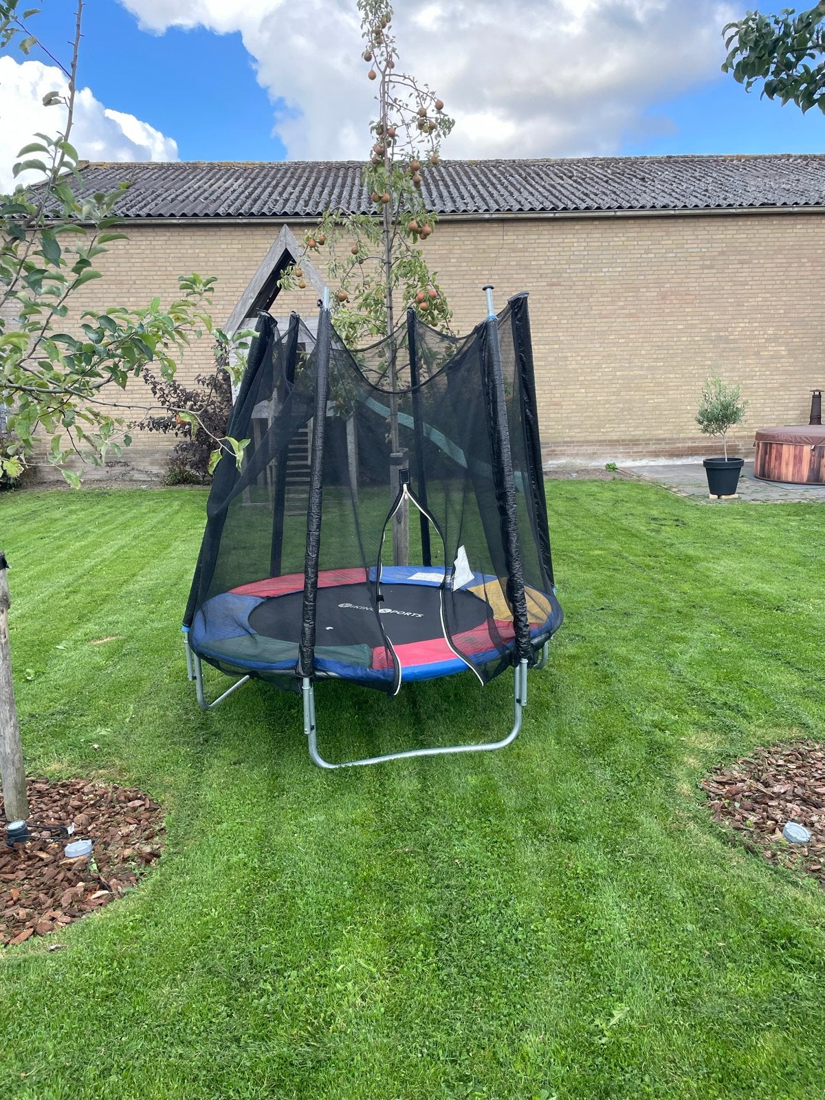 Trampoline met veiligheidsnet, Ophalen, Gebruikt