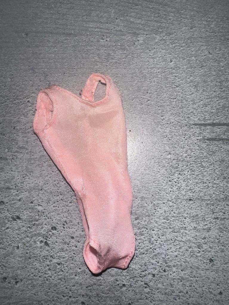 628 Roze Badpak Barbie - Vintage Barbie Kleding, Ophalen of Verzenden, Gebruikt, Barbie