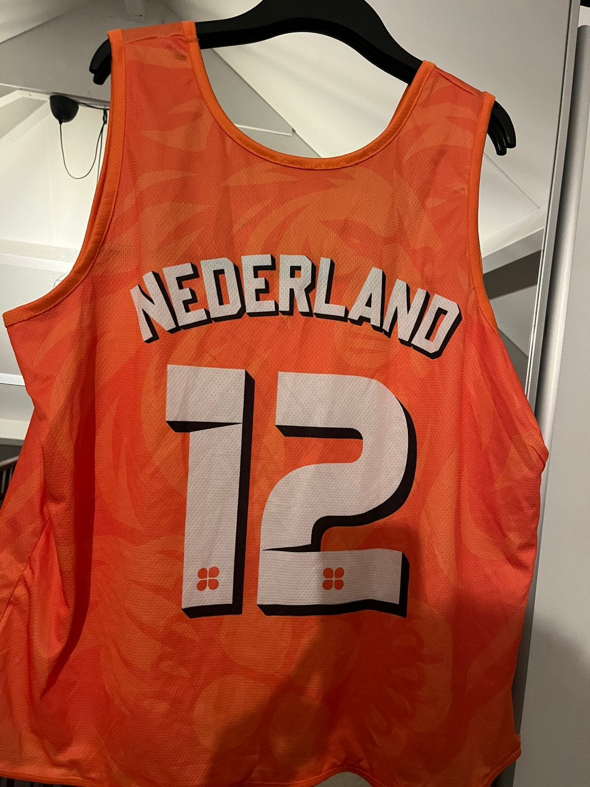 Shirt 1 maat orabje nummer 12, Ophalen of Verzenden, Overige maten, Oranje