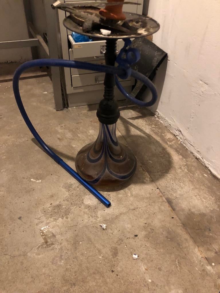 Waterpijp met blauwe slang, Ophalen of Verzenden, Gebruikt