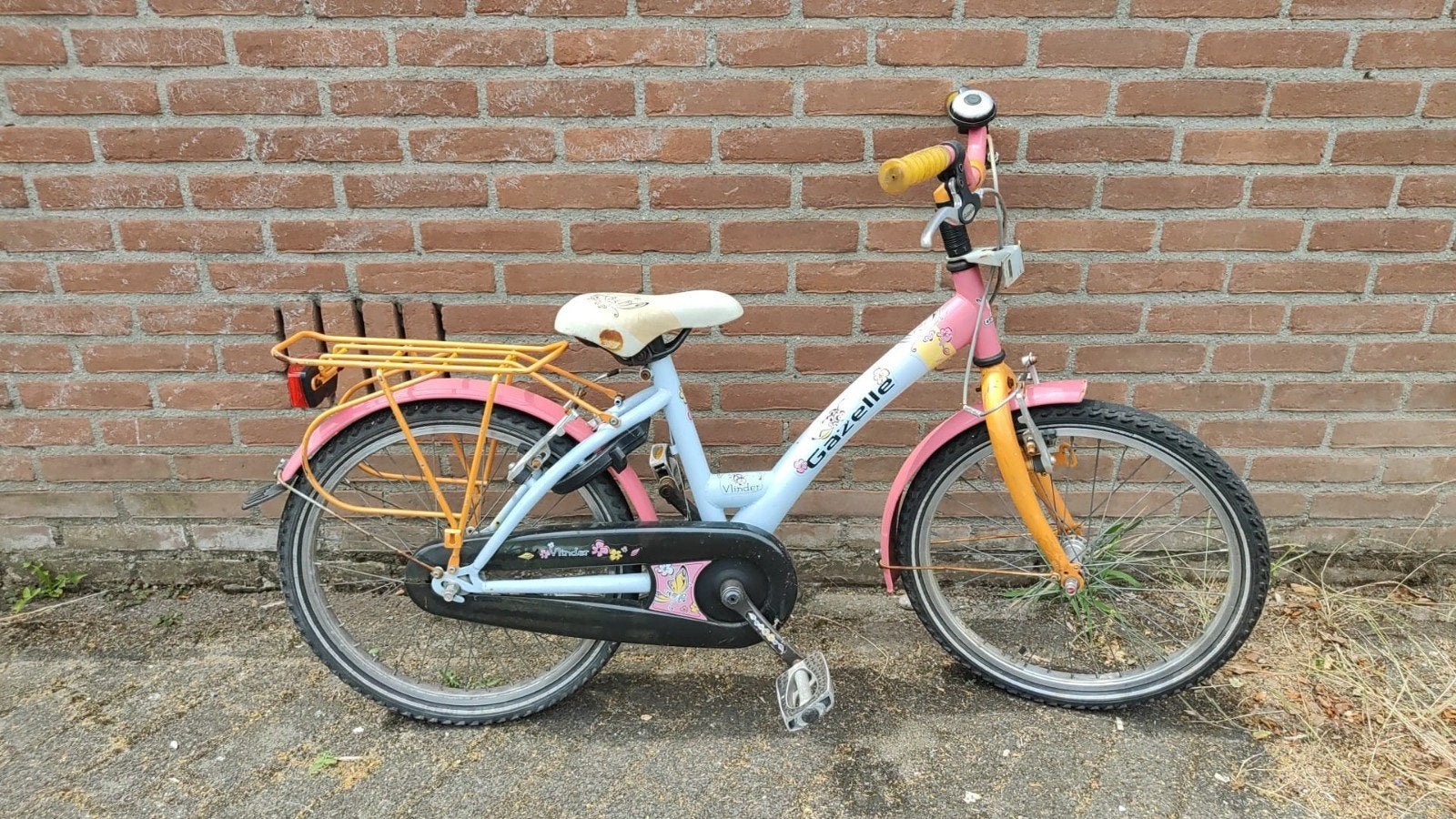 Gazelle vlinder
20 inch, Ophalen, Gebruikt, 20 inch