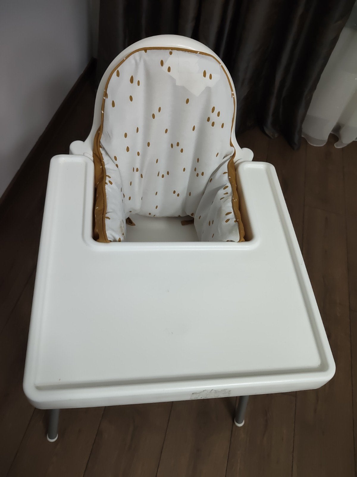 Ikea Antilop kinderstoel met kussen, Kinderen en Baby's, Ophalen of Verzenden, Gebruikt, Overige typen, Afneembaar eetblad