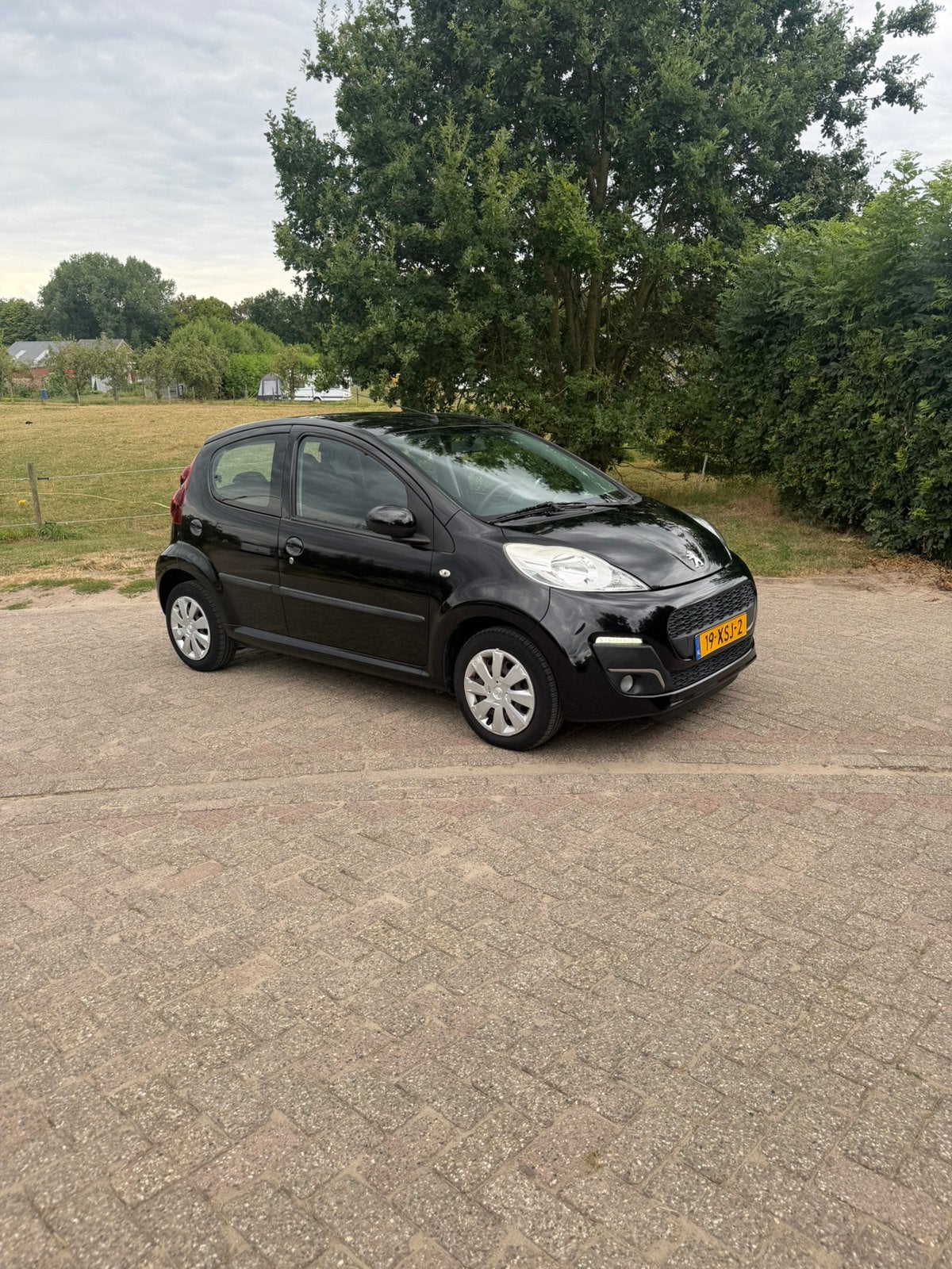 Peugeot 107 1.0 Envy | Airco | Bluetooth | Airco, Auto's, Peugeot, Voorwielaandrijving, 4 stoelen, Origineel Nederlands, Bedrijf