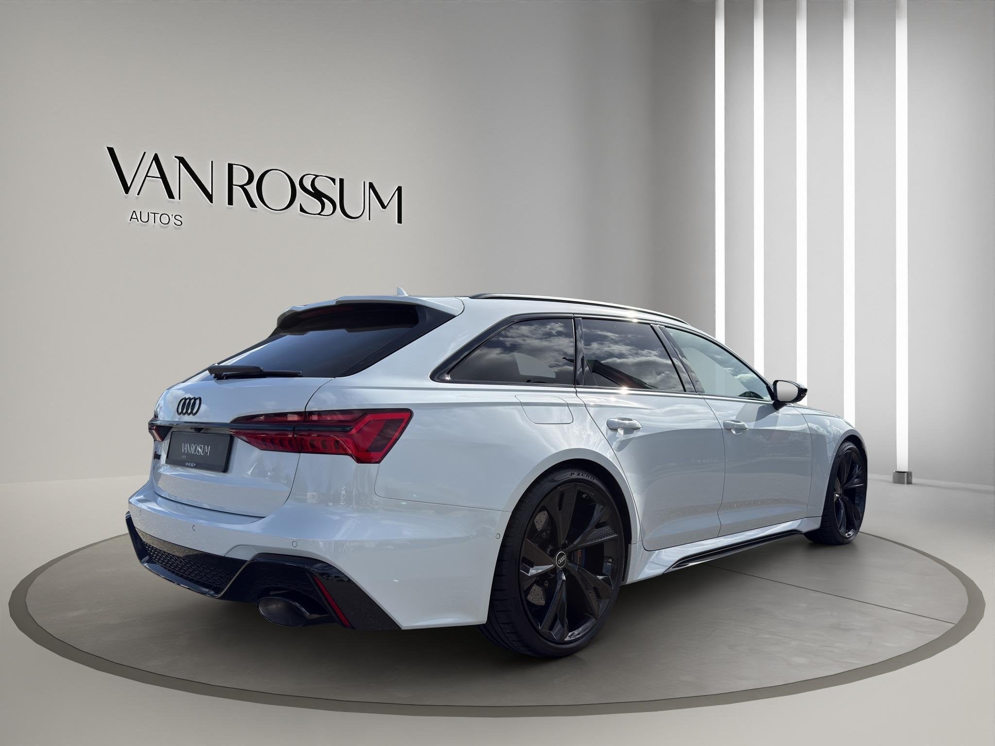 Audi A6 Avant RS 6 TFSI quattro Dynamiq+ |Pano|Keramisch|B&O, Auto's, Automaat, Gebruikt, 600 pk, RS6