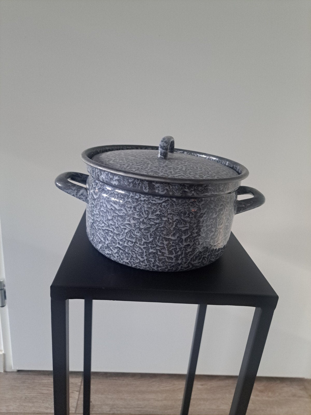 Vintage geëmailleerde pan met deksel - decoratief, Ophalen