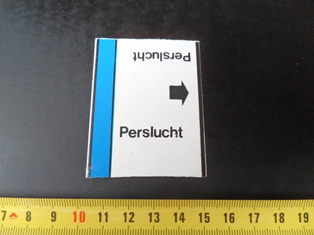 sticker Perslucht, Ophalen, Zo goed als nieuw