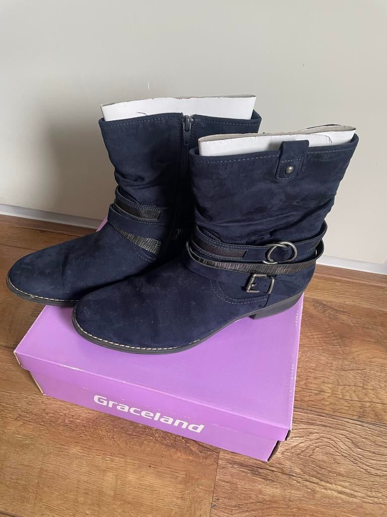 Graceland donkerblauwe  enkellaarsjes maat 42, Kleding | Dames, Schoenen, Ophalen of Verzenden, Zo goed als nieuw, Blauw, Lage of Enkellaarzen