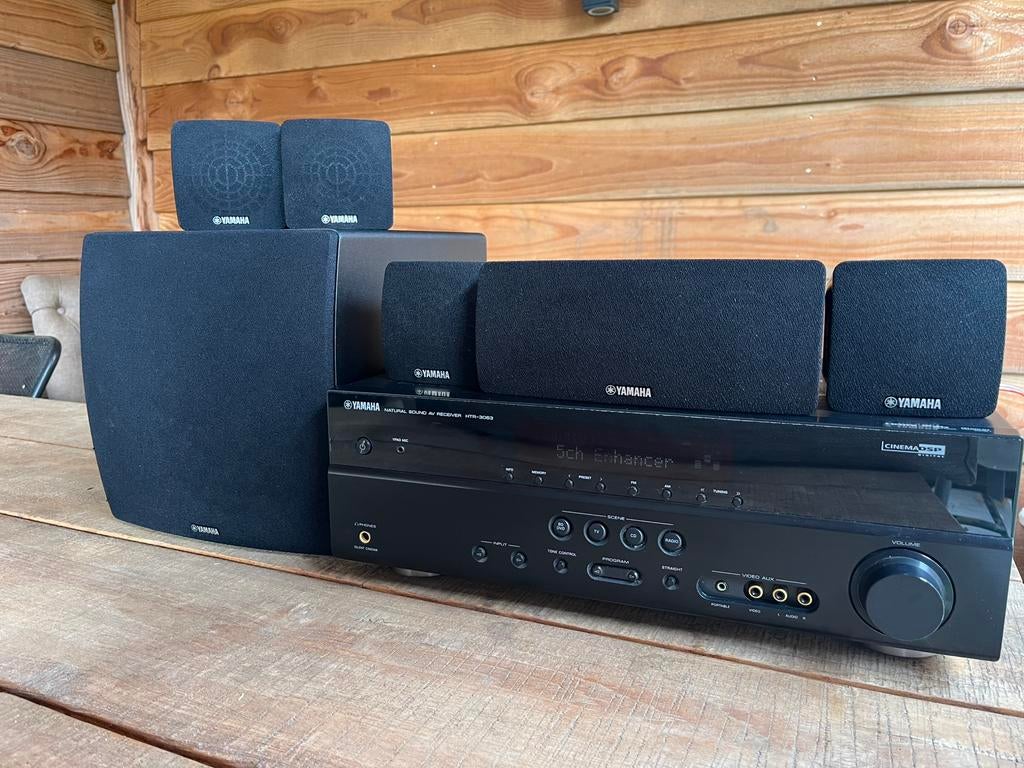 Yamaha 5.1 surround set HTR-3063 + subwoofer + 4 HDMI, 70 watt of meer, Zo goed als nieuw, 5.1-systeem, Overige spelers