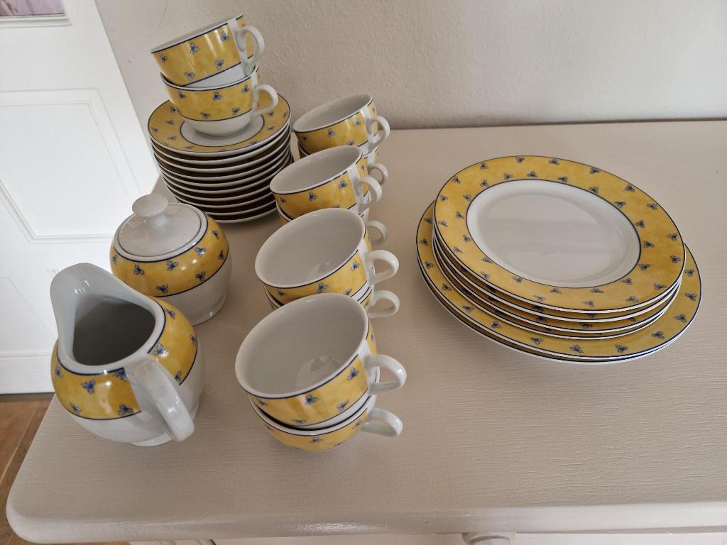 Servies Douwe Egberts, Ophalen, Zo goed als nieuw, Overige stijlen, Kop(pen) en/of Schotel(s)