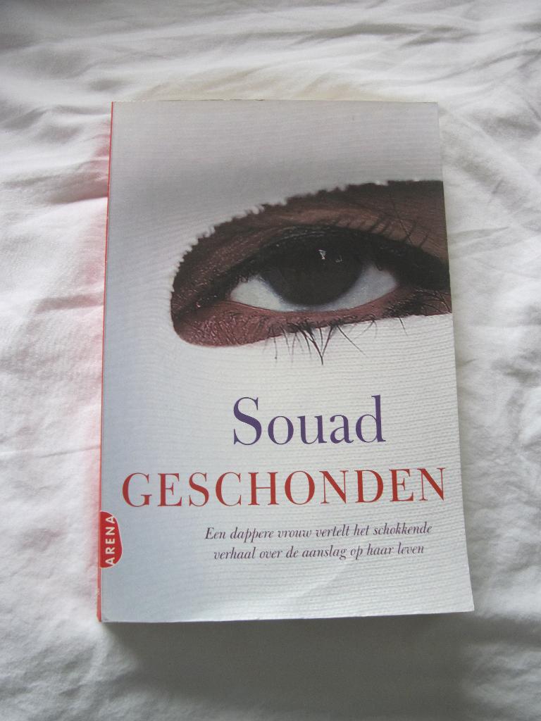 Geschonden, schrijfster Souad, Gelezen, Ophalen of Verzenden, Souad Mekhennet, Religie