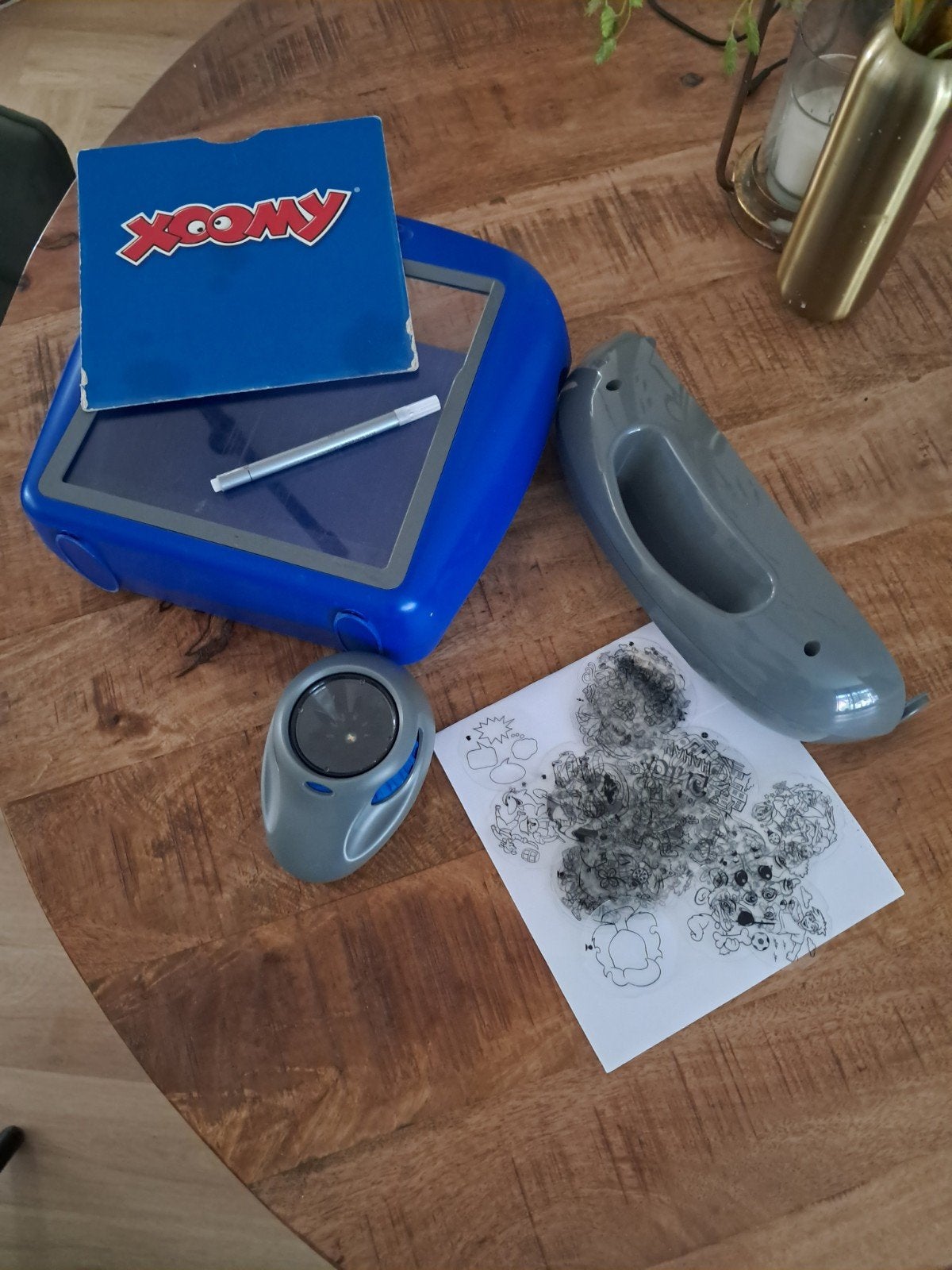 Xoomy tekentafel met projector en sjablonen, Ophalen of Verzenden, Gebruikt, Knutselen, Met licht