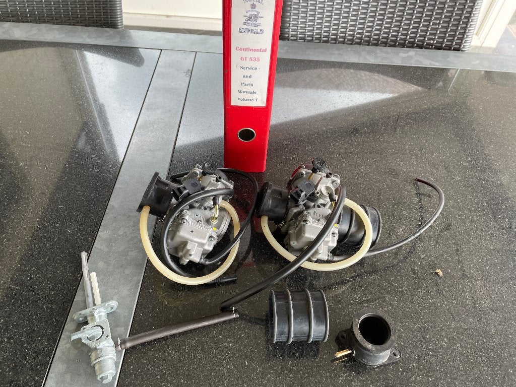 royal enfield carburateurs/benzinekraan serviceboek GT535, Motoren, Ophalen of Verzenden, Nieuw