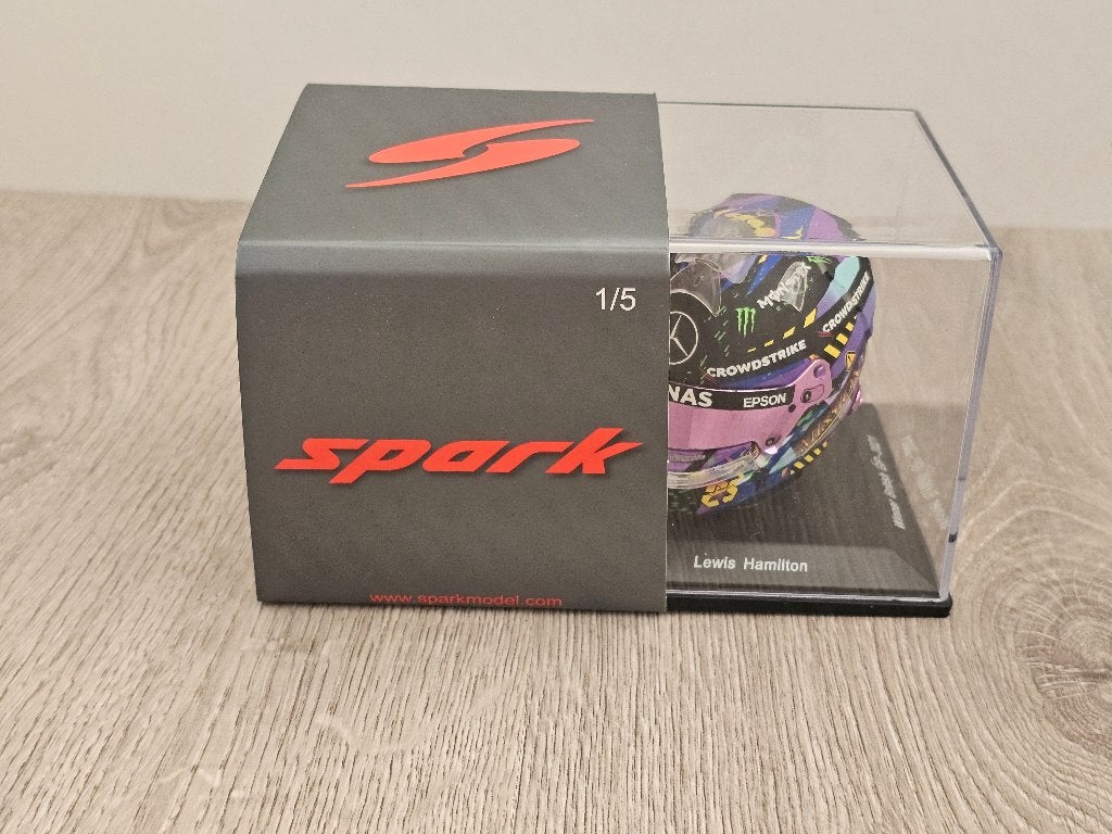 Helm 1:5, Lewis Hamilton # 44, 2021, SPARK. *NIEUWSTAAT*, Verzamelen, Ophalen of Verzenden, Zo goed als nieuw, Formule 1