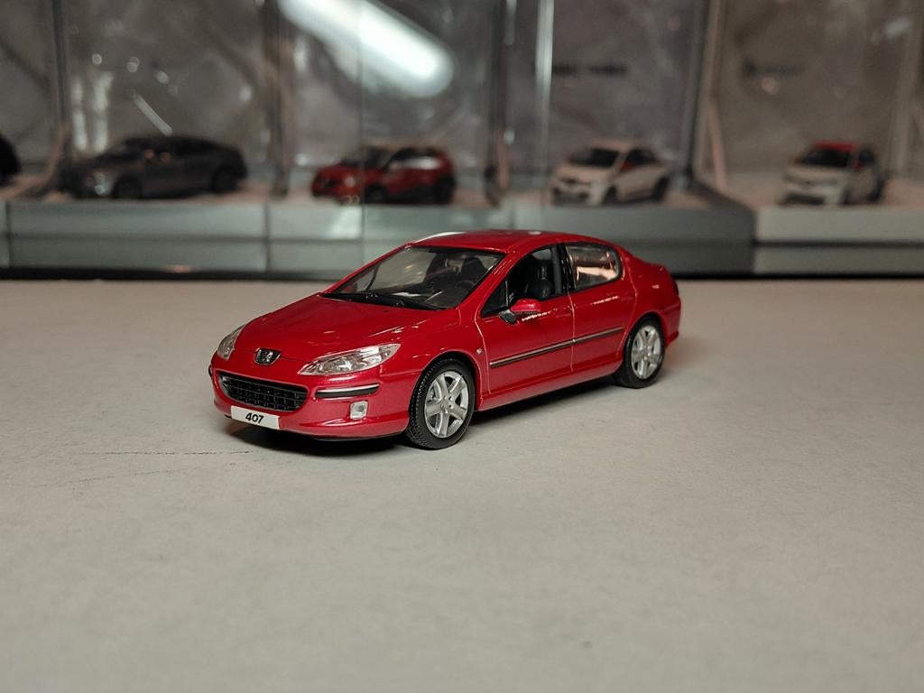Peugeot 407 Berline 2004-2011 Rouge Lucifer 1/43 Norev, Ophalen of Verzenden, Zo goed als nieuw, Auto, Norev