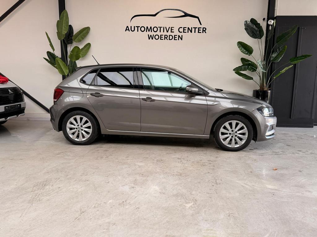 Volkswagen Polo 1.5 TSI DSG CLIMA CAMERA CRUISE START/STOP, Stof, Zwart, 4 cilinders, 150 pk