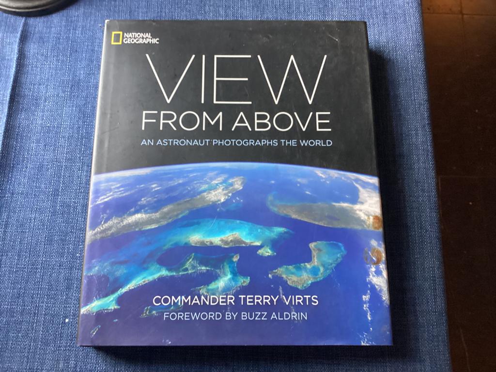 View From Above: An Astronaut Photographs the World, Terry Virts, Ophalen of Verzenden, Zo goed als nieuw, Natuurwetenschap