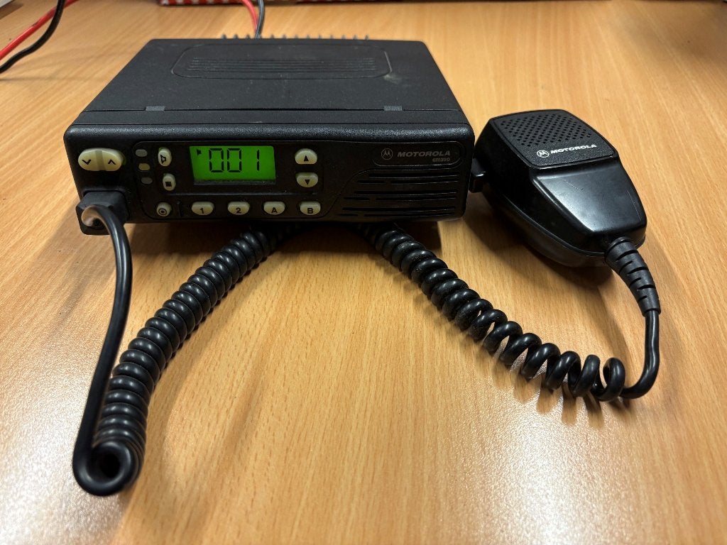 Motorola GM950 Mobilofoon, Ophalen of Verzenden, Gebruikt, Zender en Ontvanger
