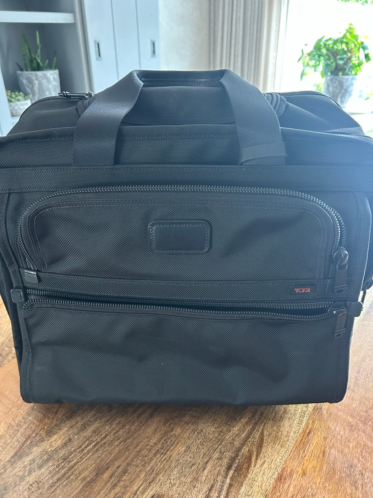 TUMI Alpha 2 Small Soft‑Sided Carry‑On (26102), 40 tot 60 cm, 20 tot 30 cm, Zwart, Ophalen of Verzenden