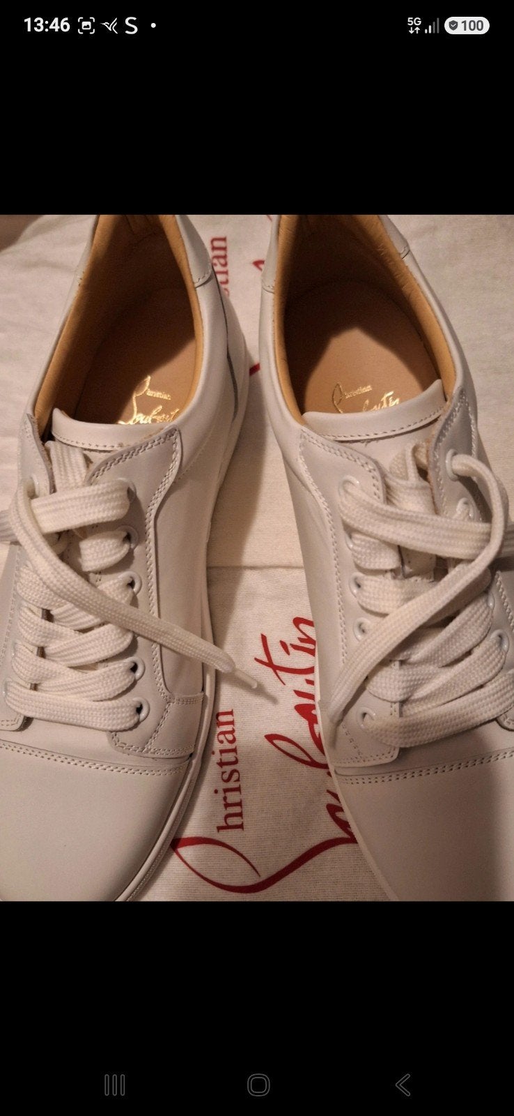 Louboutin maat 40 eenmalig gedragen, Ophalen of Verzenden, Zo goed als nieuw, Zwart, Sneakers of Gympen