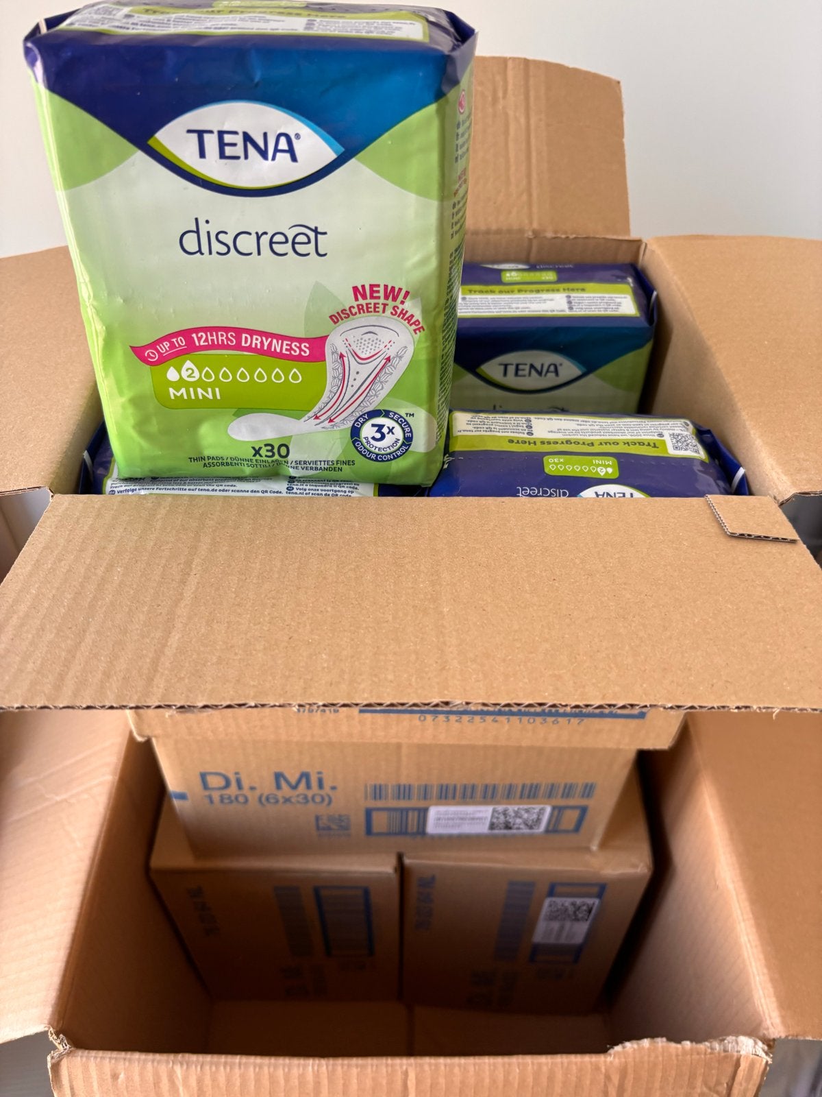 Nieuw in verpakking tena discreet (24 pakken), Ophalen, Nieuw