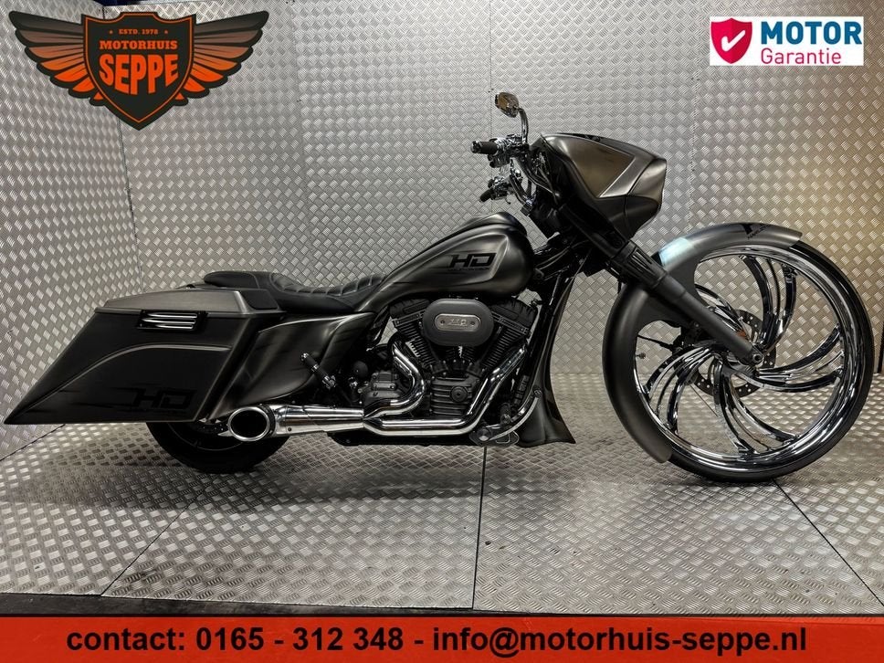 HARLEY-DAVIDSON FLHTCUSE BAGGER SPECIAL, 2 cilinders, HARLEY-DAVIDSON, Bedrijf, Meer dan 35 kW