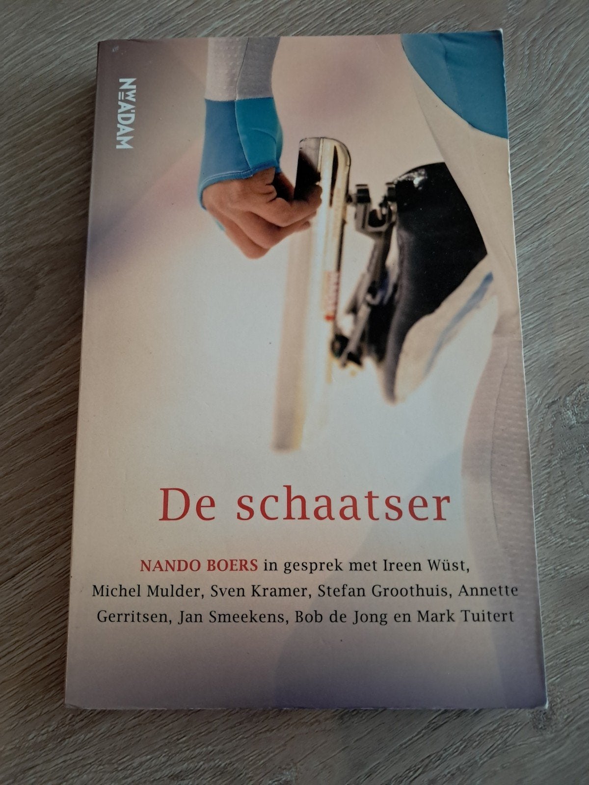 E8 De schaatser - Interviews met top schaatsers, Ophalen of Verzenden, Gelezen, Nando Boers, Wintersport