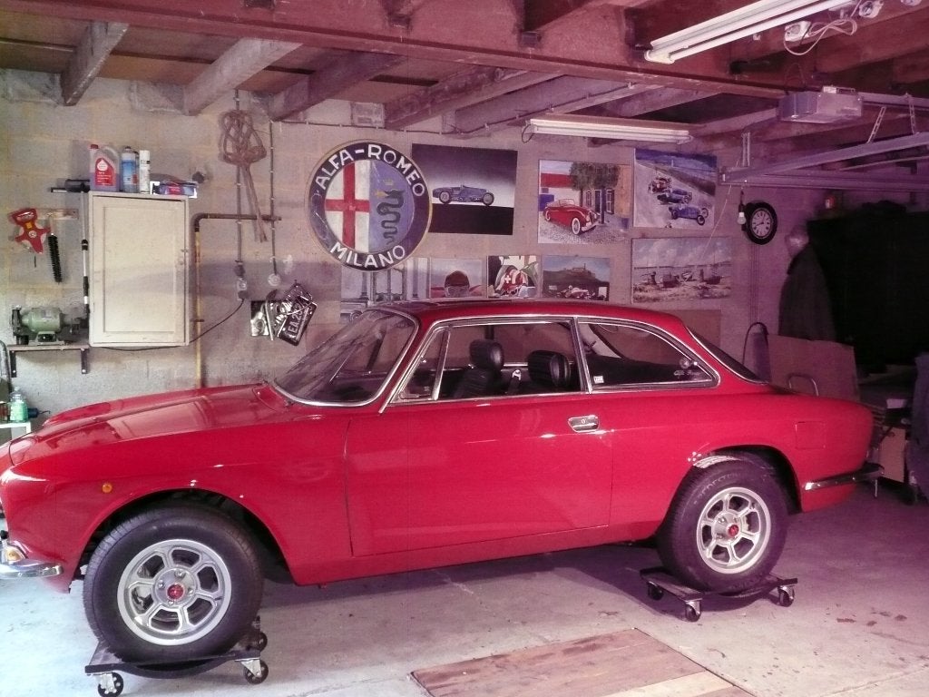 Alfa Romeo 1600 Bertone, Achterwielaandrijving, Zwart, Overige bekleding, Handgeschakeld