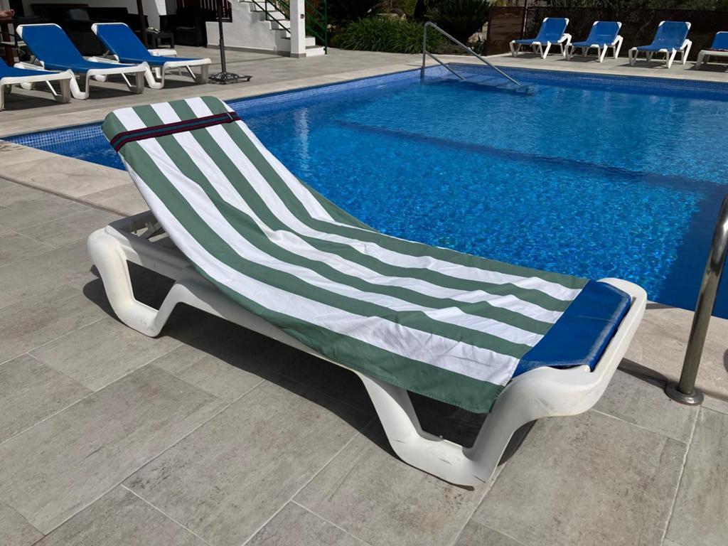 NIEUW! ELASTIEK / towel STRAPS vr strandbed of campingstoel, Ophalen of Verzenden, Nieuw