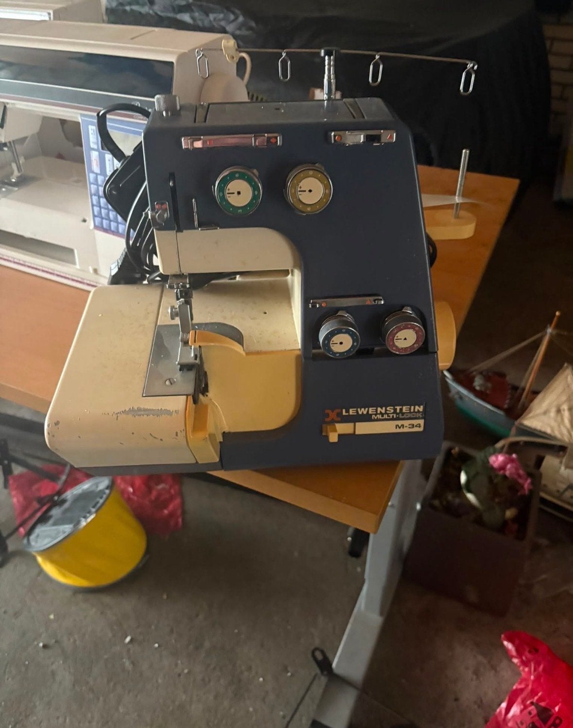Lewenstein Multi-Lock M-34 Lockmachine, Ophalen, Gebruikt, Lockmachine, Lewenstein