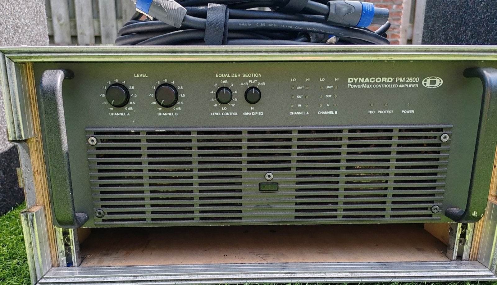 Dynacord PM2600 Systeem Versterker (vergelijkbaar XA2600), Ophalen, Gebruikt, 1000 watt of meer, P.A.