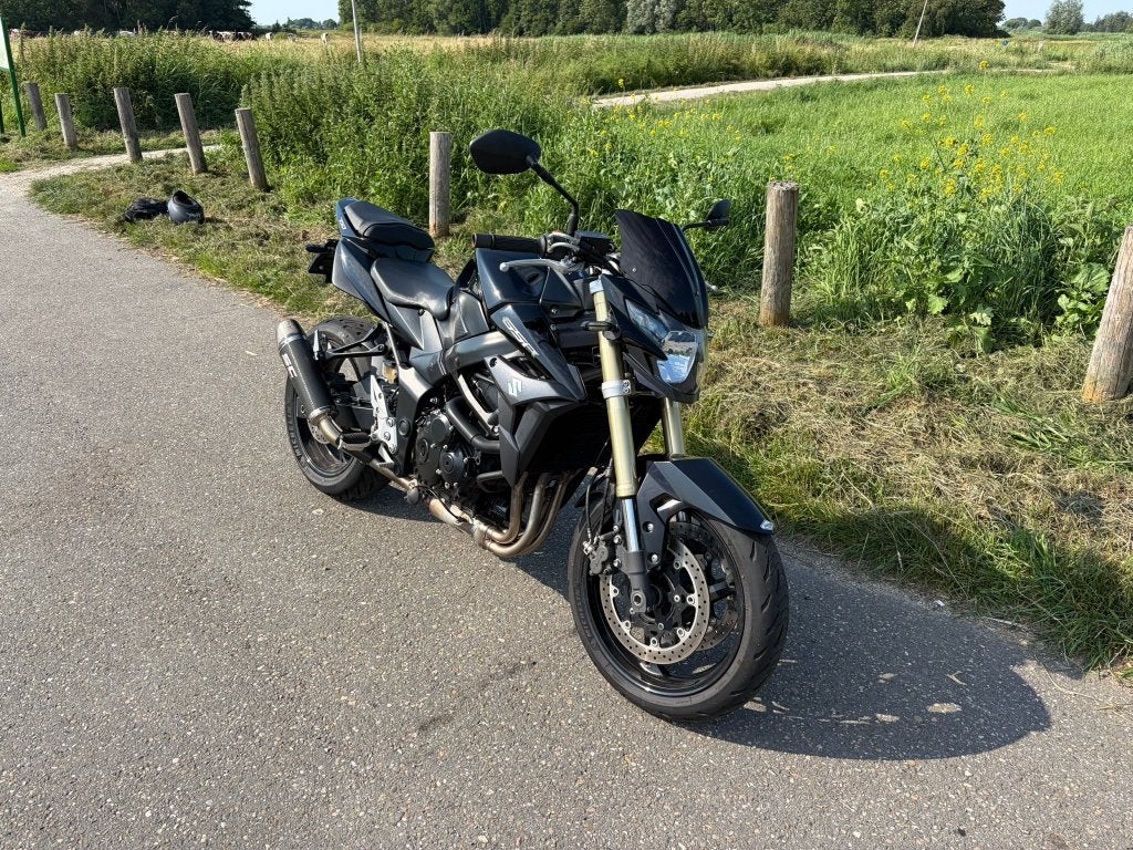 Suzuki GSR 750 ABS | 2011 | 21.814 km | SC-Project Uitlaat, Motoren, 750 cc, Occasion, 4 cilinders, Motorrijbewijs A