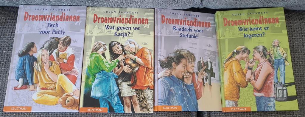 Droomvriendinnen susan saunders kluitman 4 boeken, Ophalen of Verzenden, Gelezen, Fictie algemeen