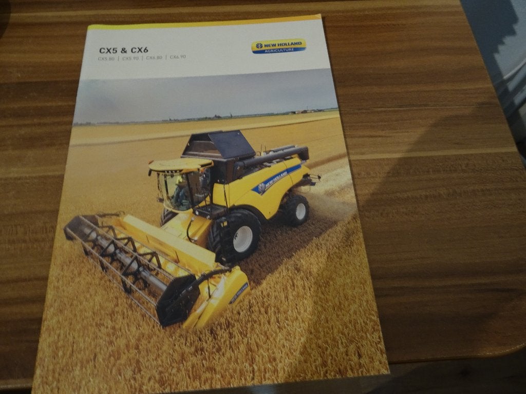 New holland maaidorsers folders, Ophalen of Verzenden, Zo goed als nieuw, Folder