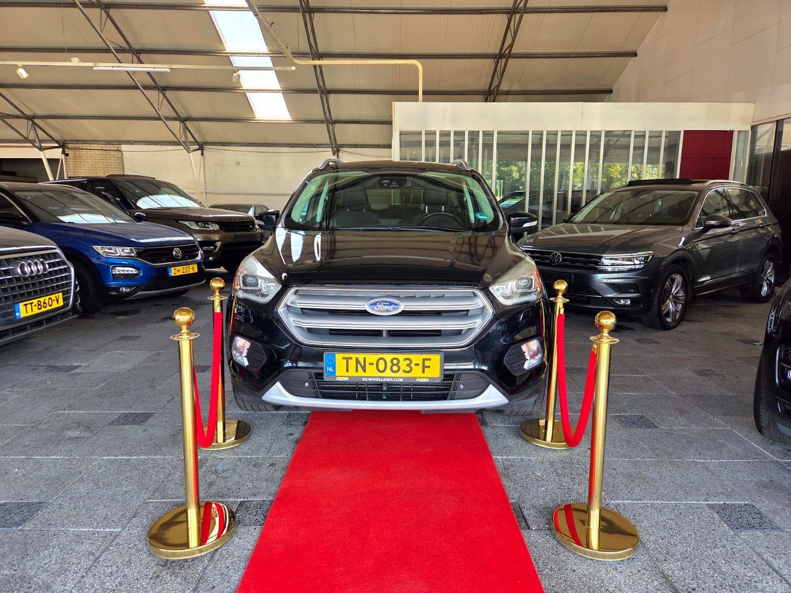 Ford KUGA 2.0 TDCI 132kW/180pK 4x4 AUT ST-Line !, Auto's, Automaat, Gebruikt, Euro 6, 4 cilinders