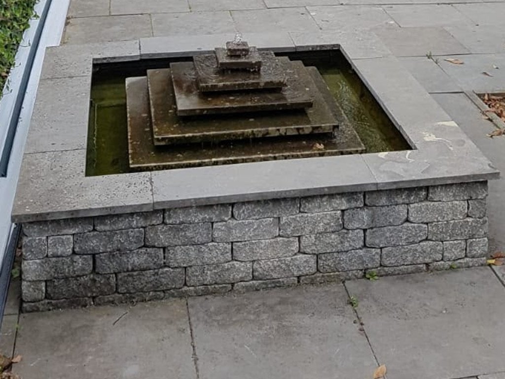 Waterval / fontein /waterornament van tegels, Tuin en Terras, Ophalen, Gebruikt, Hardsteen, Waterornament