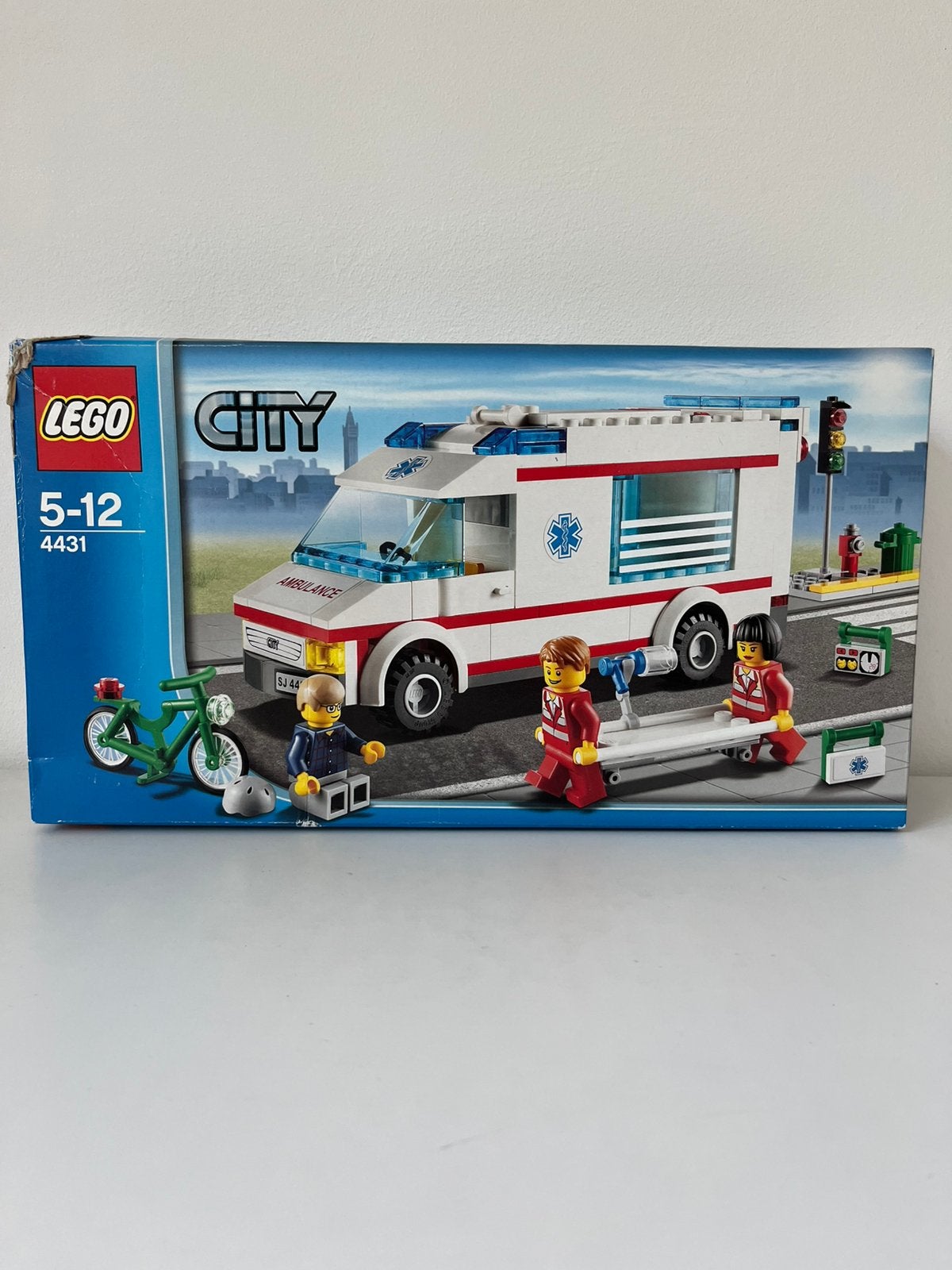 Lego 4431 - Lego City ambulance - *NIEUW*, Kinderen en Baby's, Speelgoed | Duplo en Lego, City, Nieuw, Ophalen of Verzenden, Product.compliance@lego.com