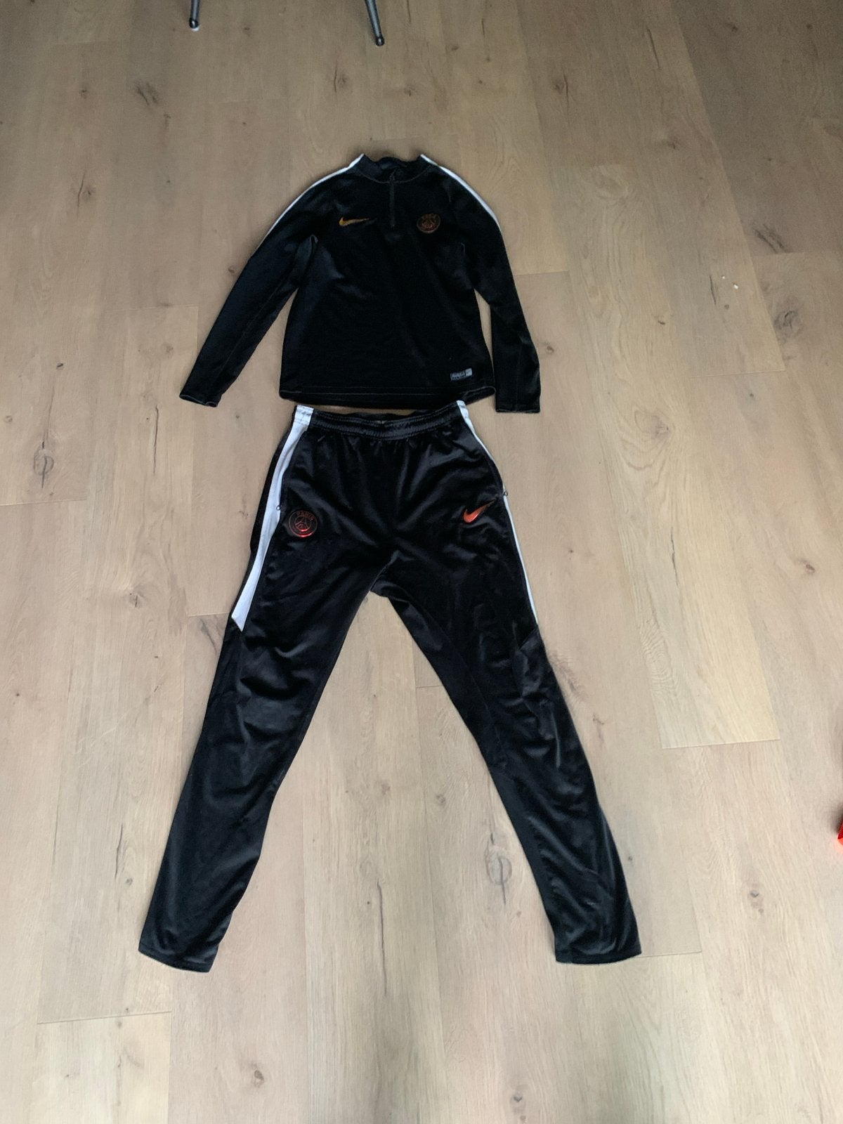 Nike PSG Trainingspak Maat 147/158, Ophalen, Gebruikt, Jongen