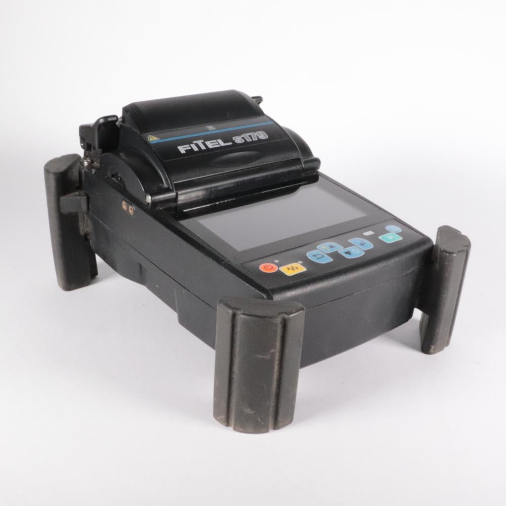 Fitel S179 Furukawa Glasvezel Apparaat Incl Certificaat, Flex Ltd., Gebruikt, https://flex.com/contact-us, Nobelstraat 10, 5807 GA Oostrum LB, Limburg, Nederland