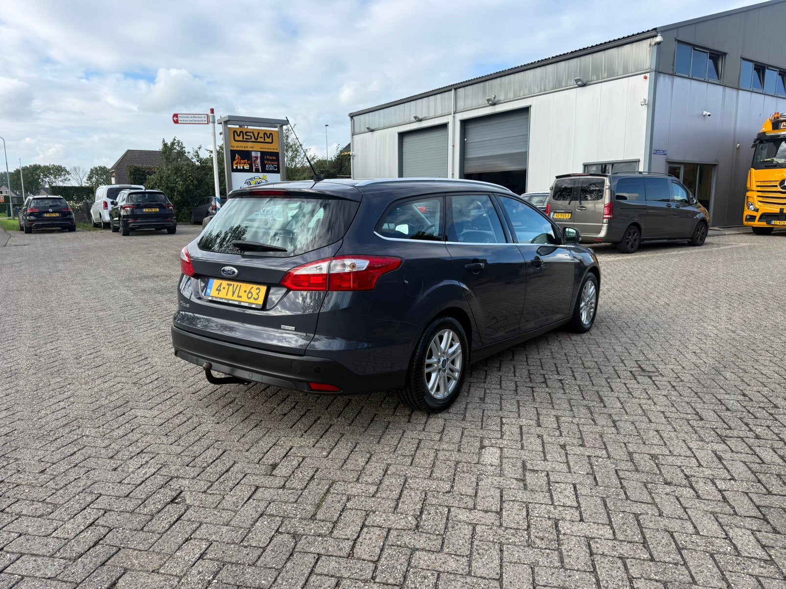 Foto 6 van Ford Focus 1.0 Ecoboost 92KW Wagon 2014 Grijs